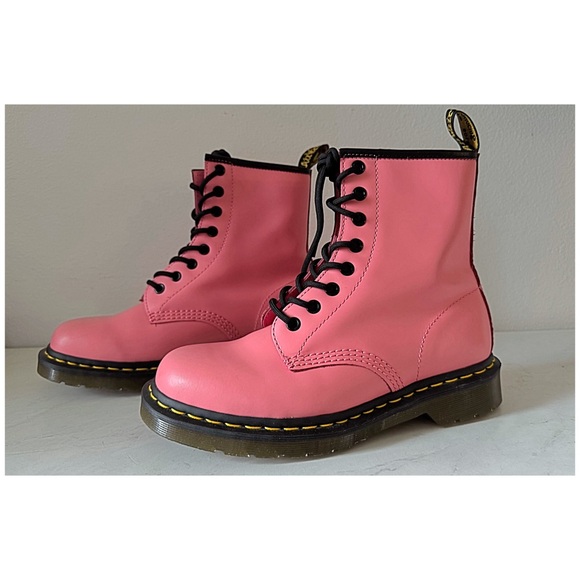 Dr. Martens Smooth Leather Lace Up Boots - Picture 3 of 12